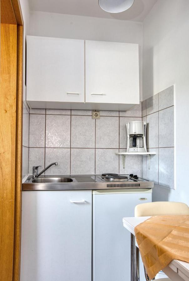 Apartments With A Parking Space Vodice - 6178 Bagian luar foto